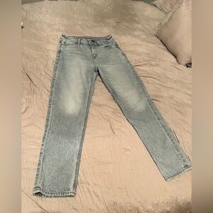 American Eagle strigid mom Jean size 2 short